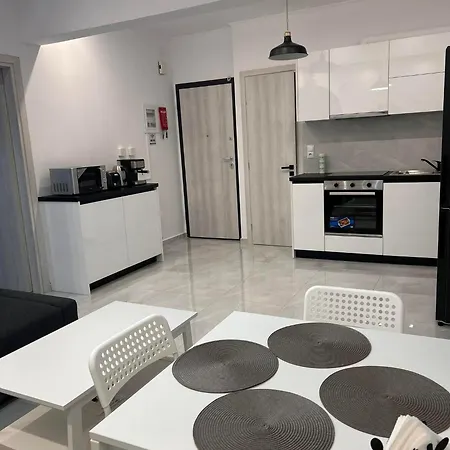Hana Holiday Beach Apartment 2 Artemida  Exterior photo